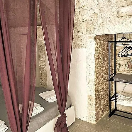 Vila Trullo Oasi Veronica